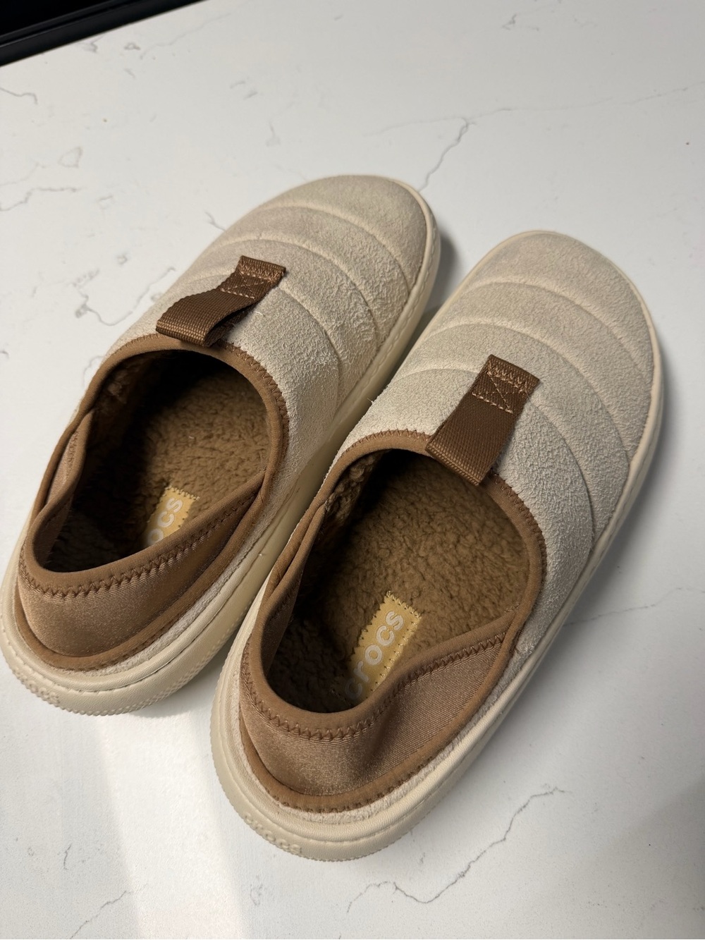 Crocs Classic Vegan Suede Moc
